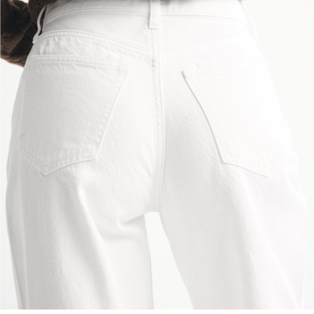Abercrombie and Fitch High Rise Wide Leg Jean white size 32 long NWT - Picture 2 of 13